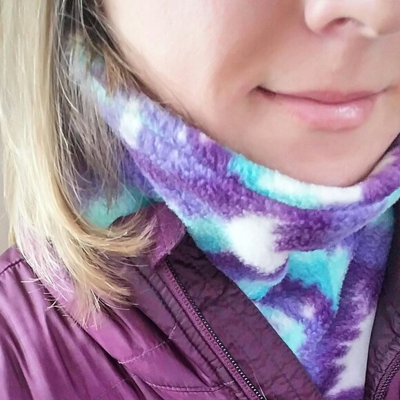 Red gray Plaid Fleece Neck Gaiter: Winter Scarf Warmer - Picture 6 of 9